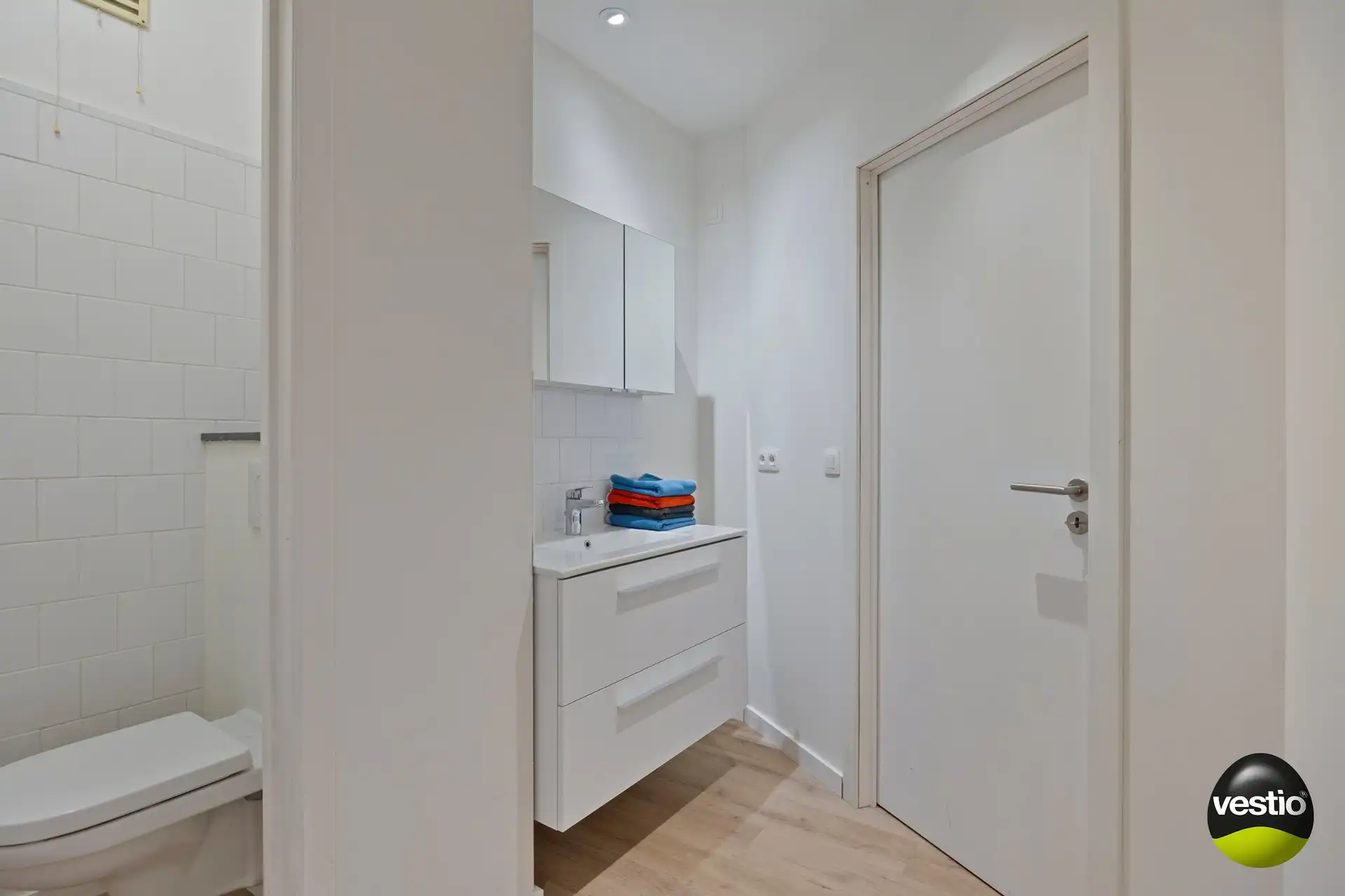 Leuke, gerenoveerde handelsruimte (ca. 80 m²) aan het Capucienenplein! foto 10