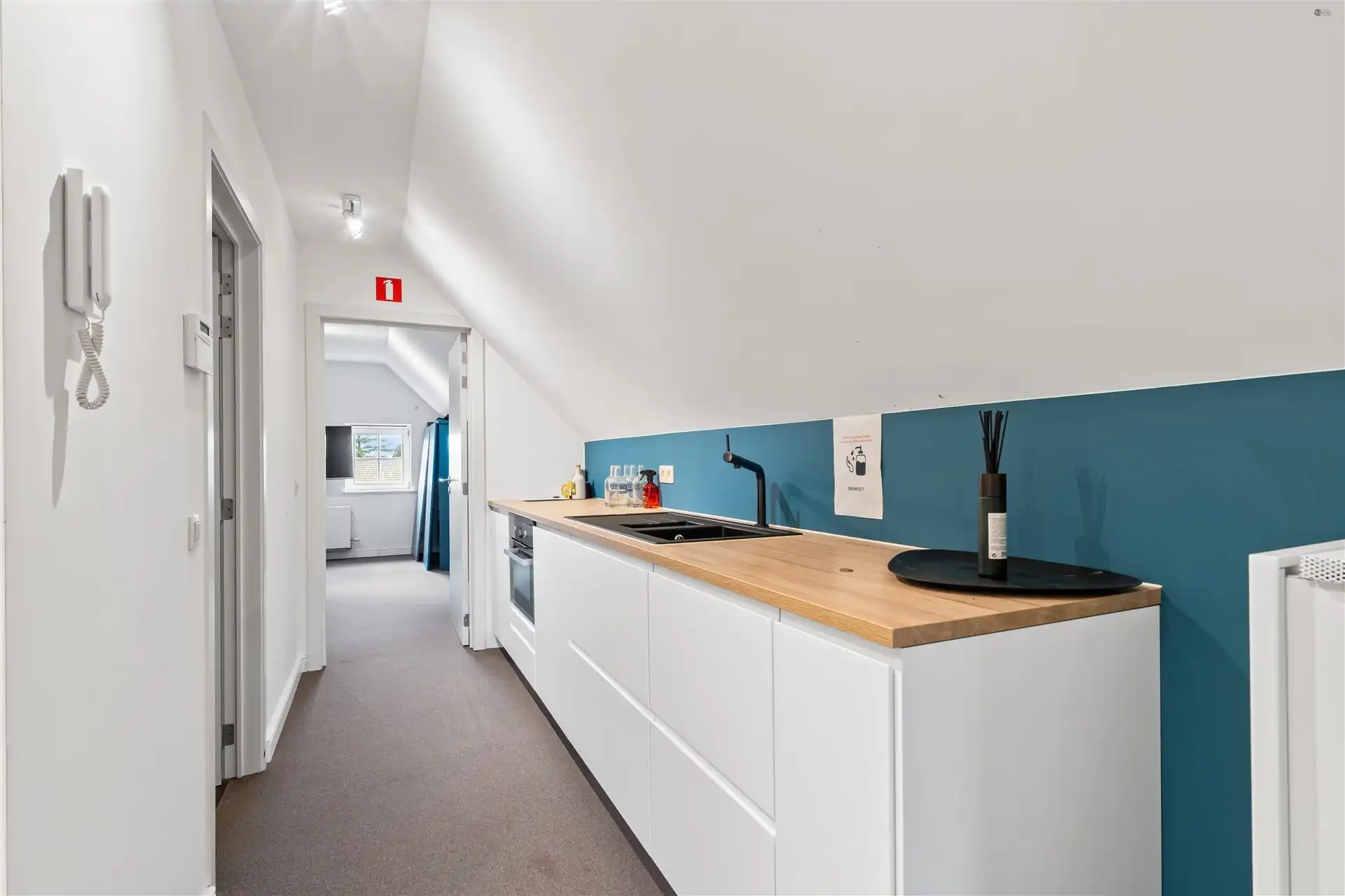 prachtig gelegen woning met veel potentieel foto 18