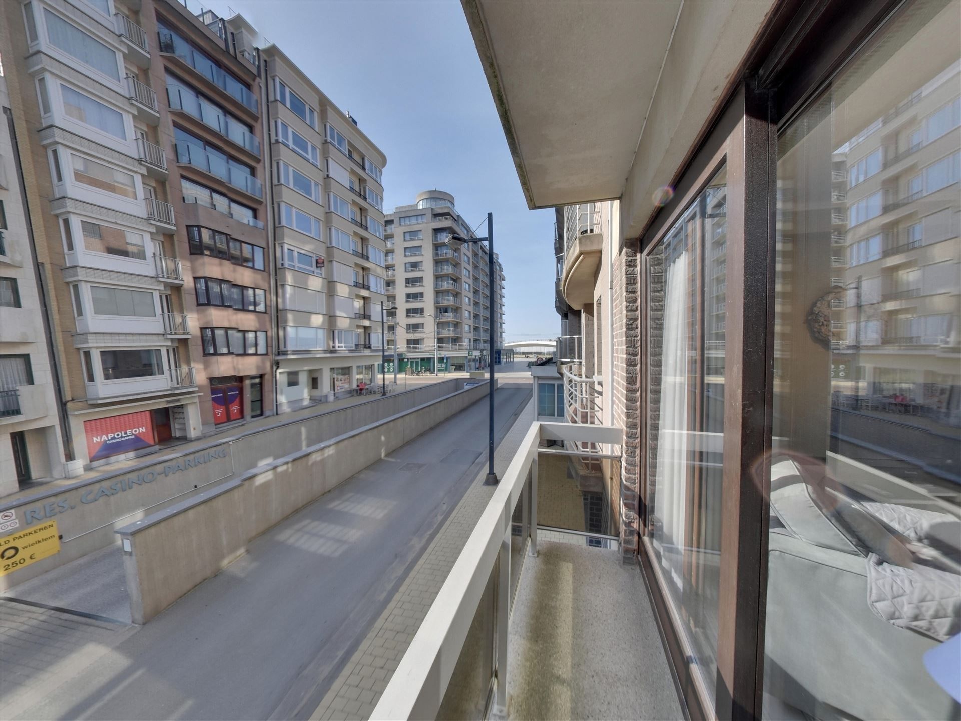 appartement met 2 terrassen foto 11