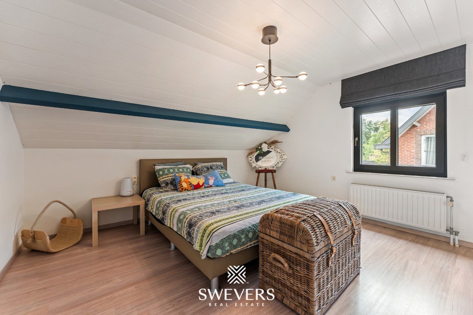 Landelijke vrijstaande woning met ruime slaapkamers, zonnig terras en tuin foto 16