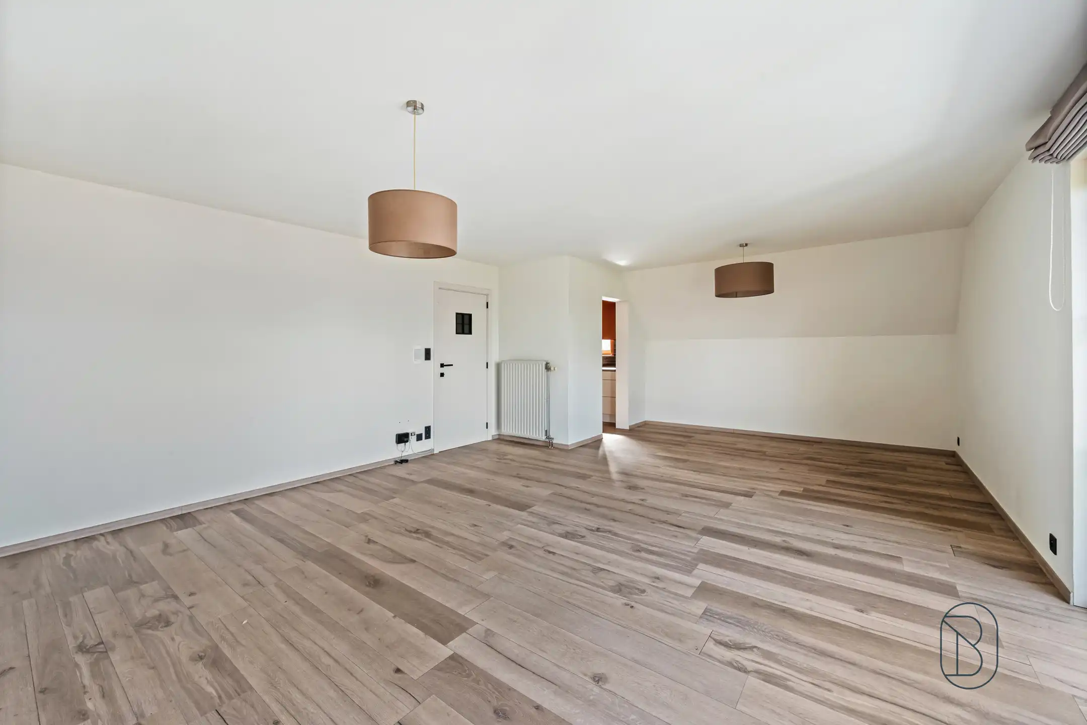 Instapklaar 2-slaapkamerappartement met garage in Harelbeke foto 2