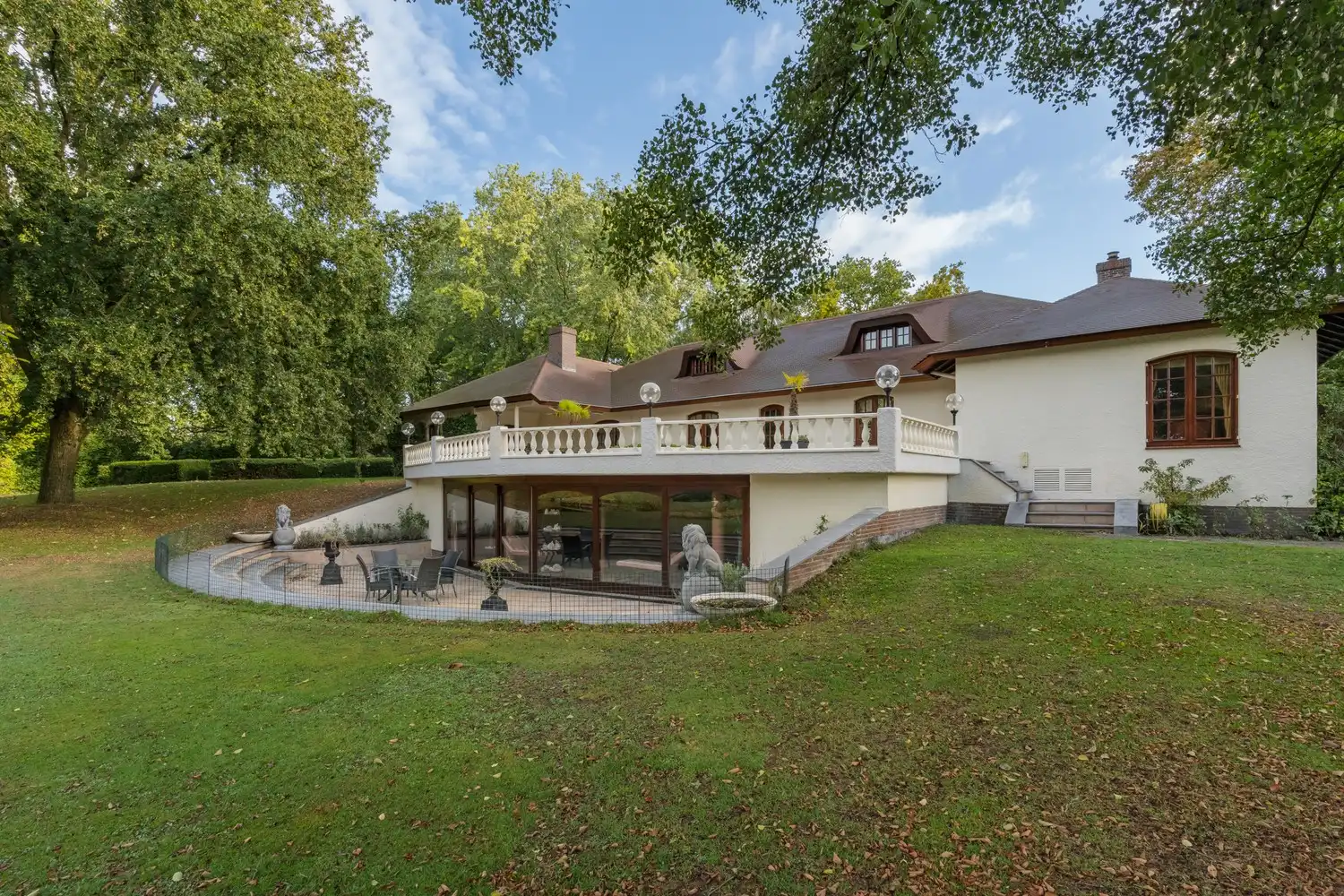 Prachtige villa op een uitzonderlijk domein van 20600m² foto 77