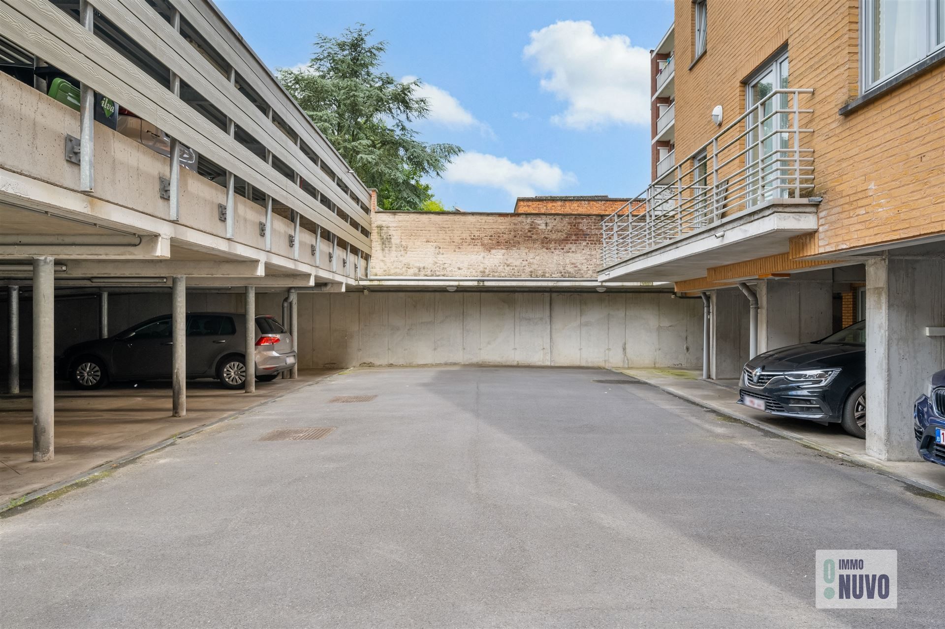 Ruim appartement met 3 slaapkamers en terras te Aalst foto 22