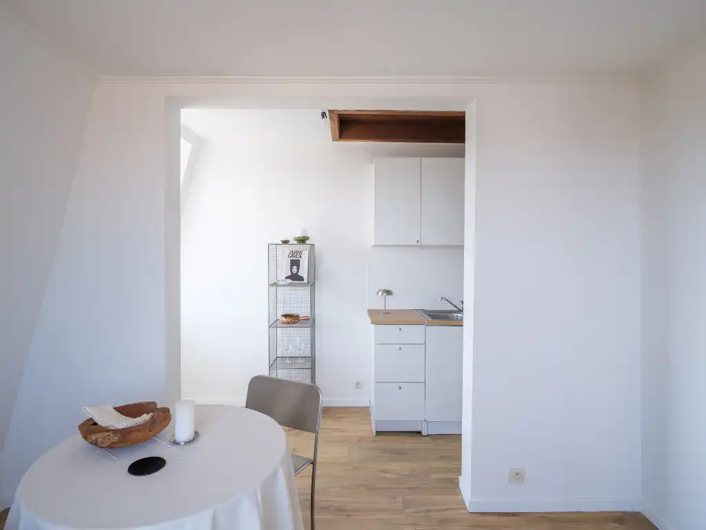 Lichtrijk 1 slpk appartement nabij het rozebroeken park foto 3