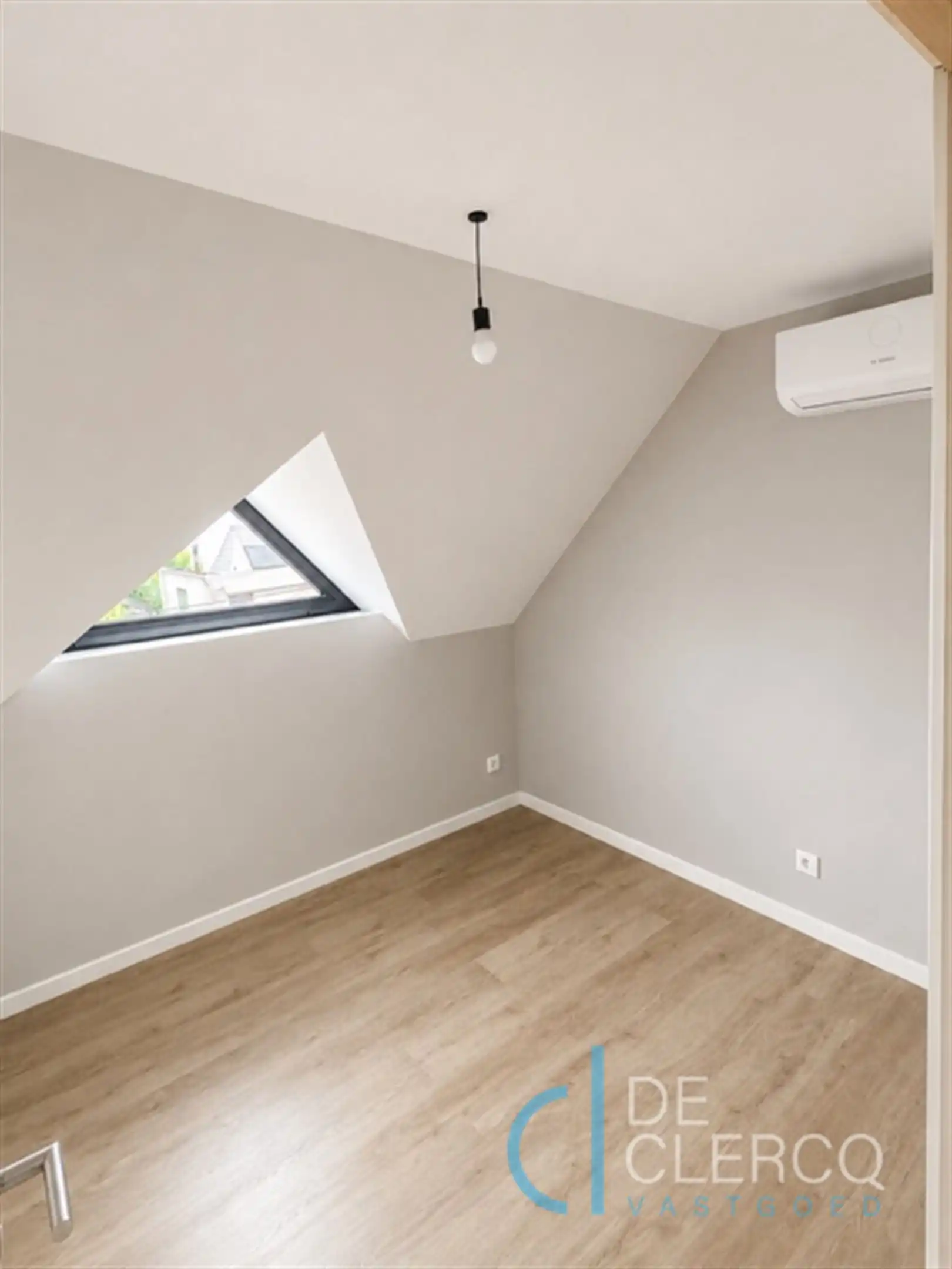 Duplex appartement nabij het centrum van Lochristi! foto 7