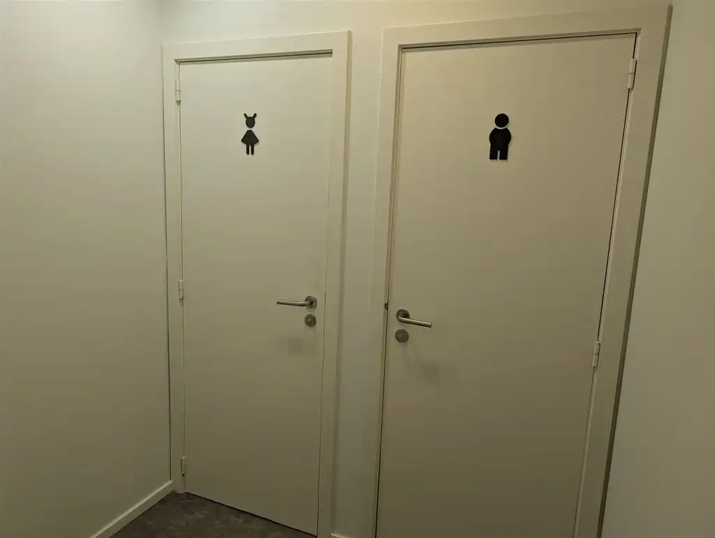 Verhuurde Kantoorruimte te Turnhout - 198m² foto 10