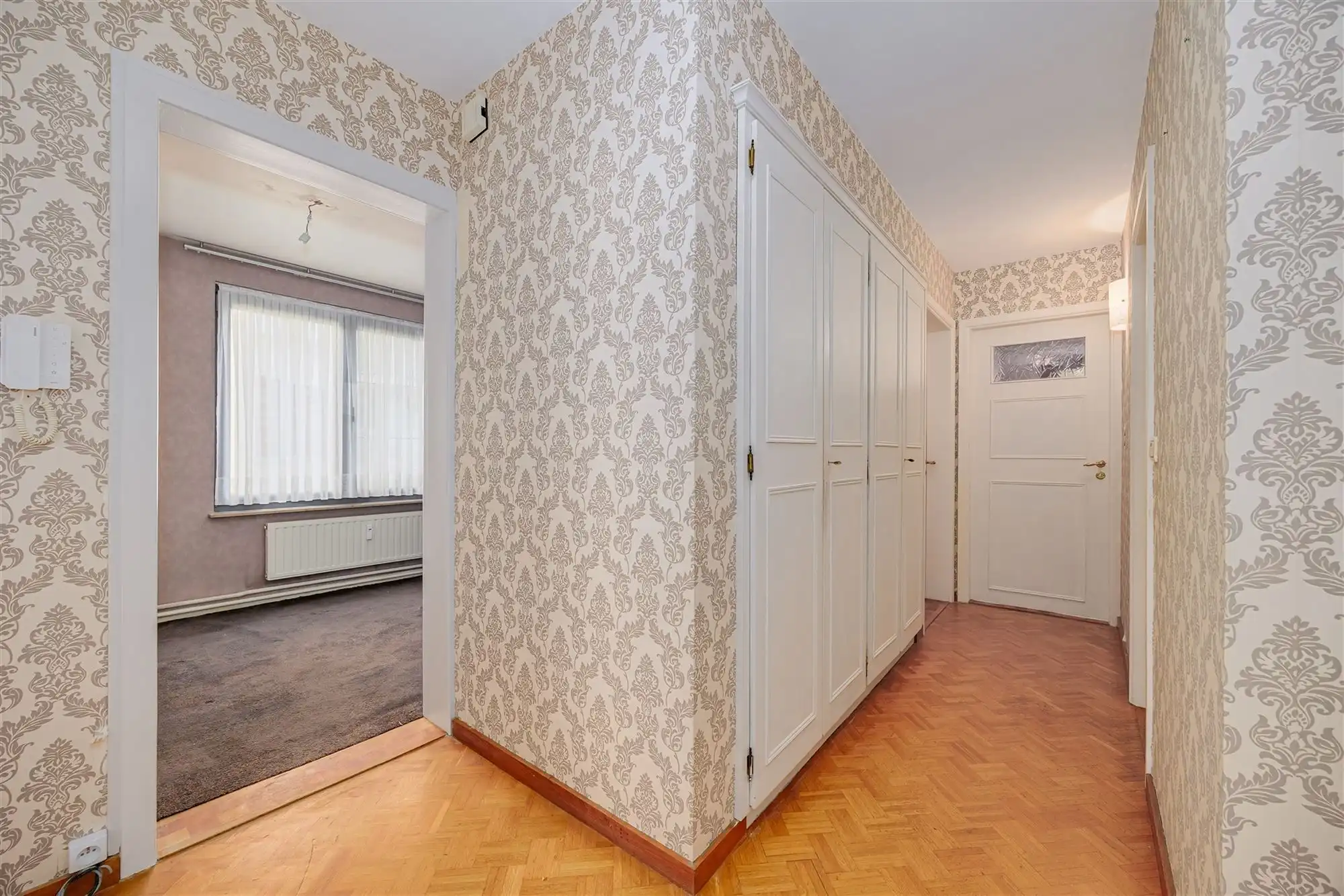 Zeer licht instapklaar appt met 3 slaapkamers en terras foto 7