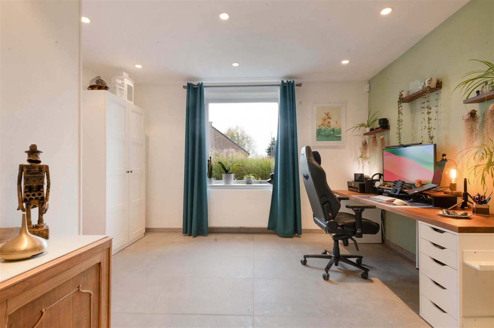 Instapklaregezinswoning met zuid west gerichte tuin op 13are70 foto 9