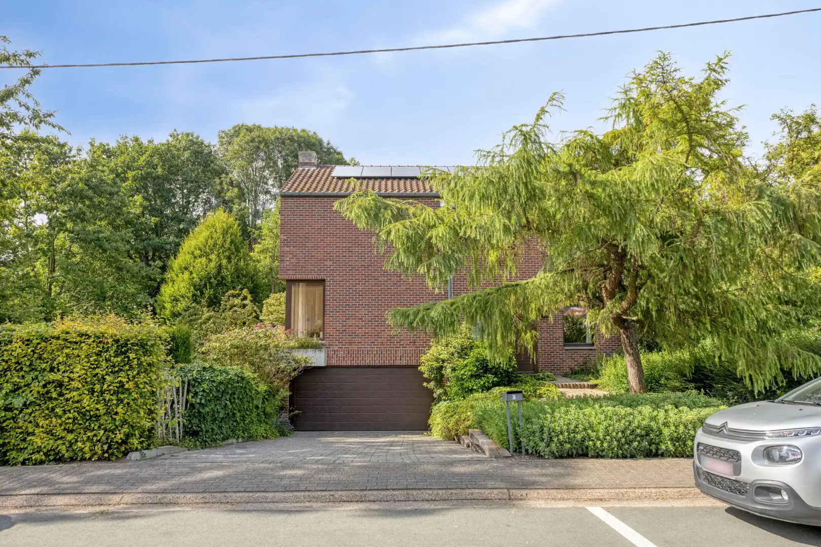 Instapklare villa met prachtige tuin op wandelafstand van het stadscentrum van Tongeren foto 3