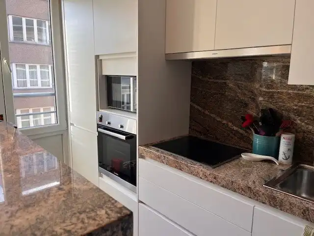 Appartement te koop – VME RAVELINGEN – 4de verdieping, centrum Oostende foto 12