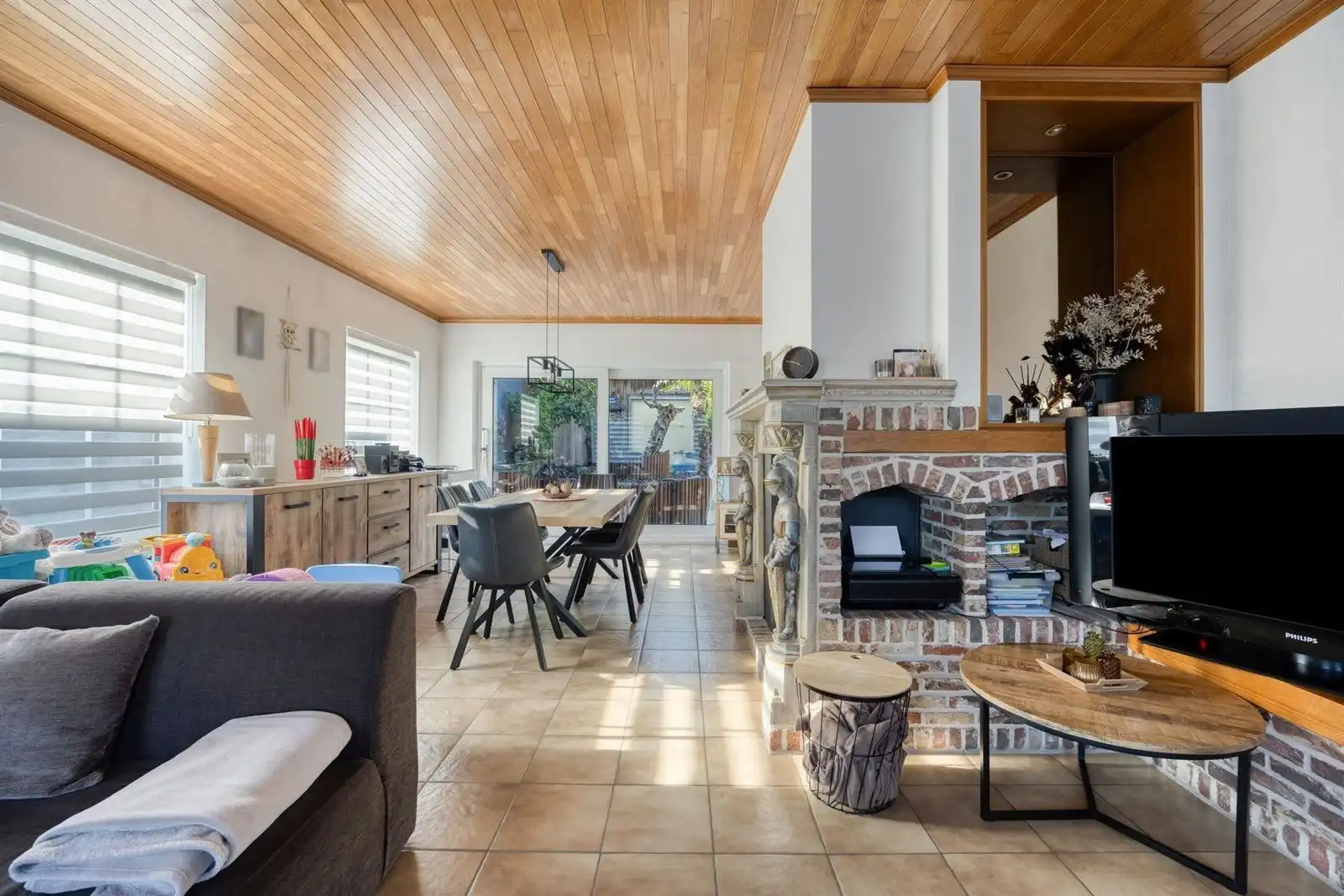 Loods met woning en loft te koop foto 22