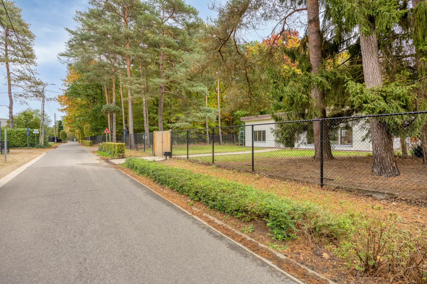 Prachtig gerenoveerde open bebouwing met tuin en bijgebouw foto 23