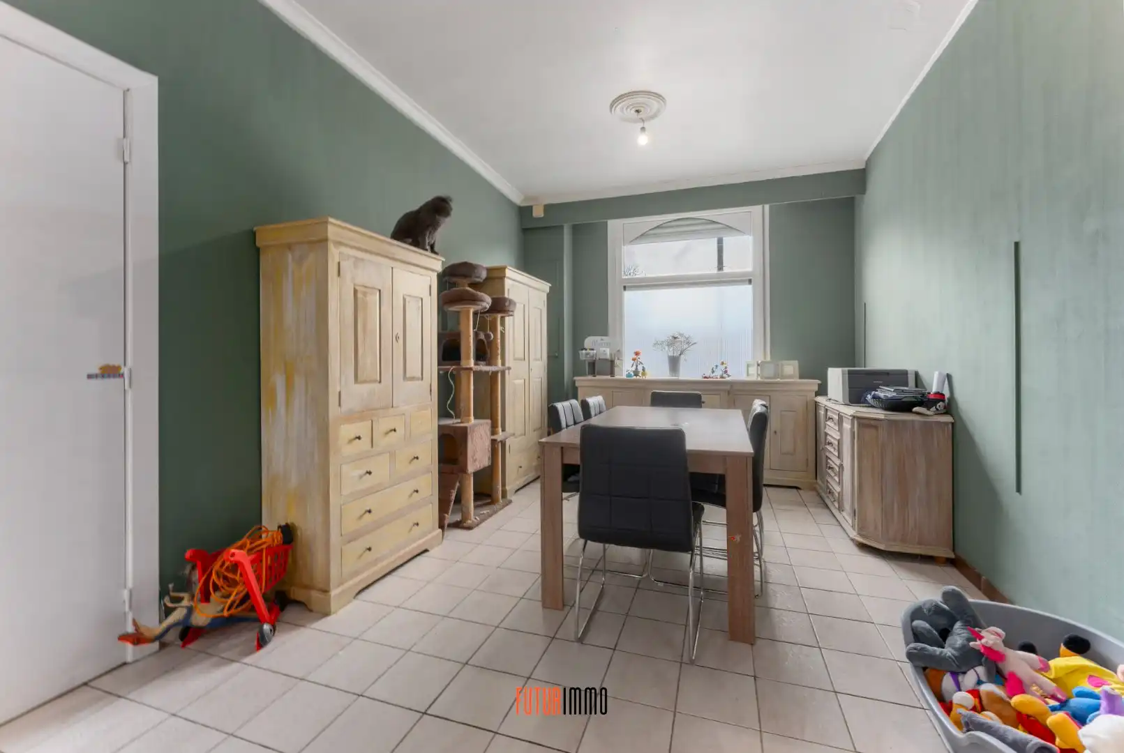 Te renoveren rijwoning met goeie ligging foto 5