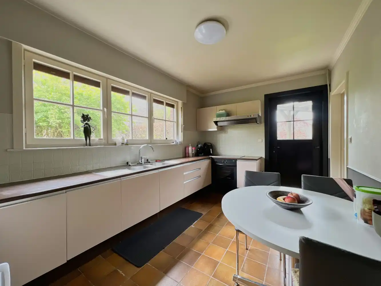 Karaktervolle, alleenstaande woning met zonnige tuin foto 5