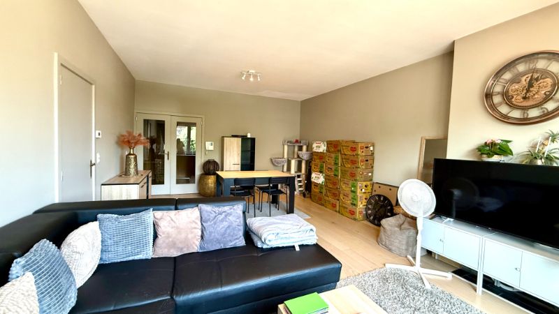 Rustig gelegen appartement met 2 slaapkamers en garage foto 3