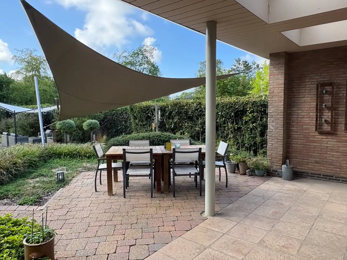 Prachtige instapklare woning op ruim perceel van 14a91ca foto 5