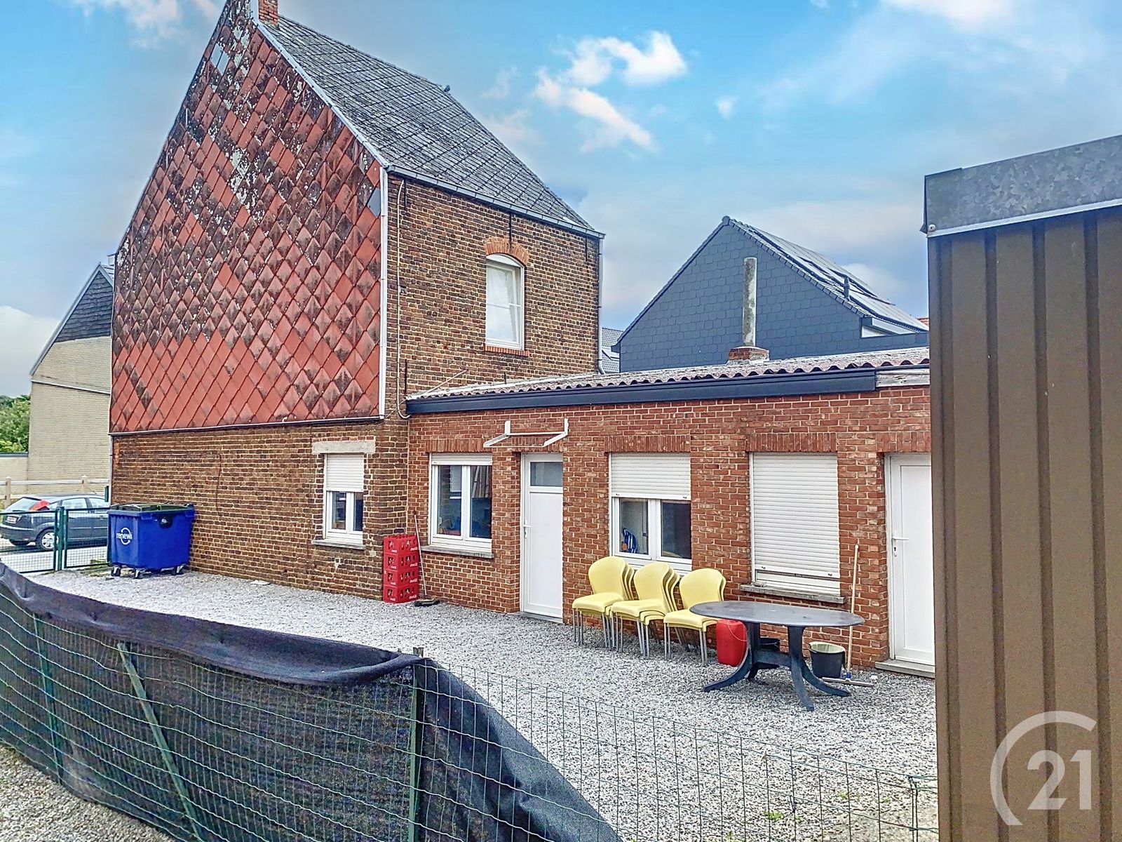 Te renoveren woning te koop in Schoonderbuken! foto 3