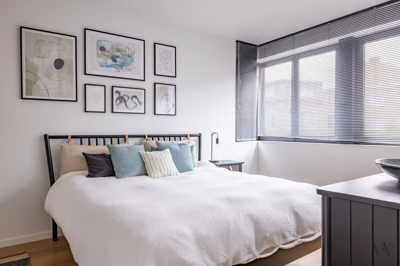 Modern en ruim duplex appartement met 2 slaapkamers en dakterras in Leuven foto 14