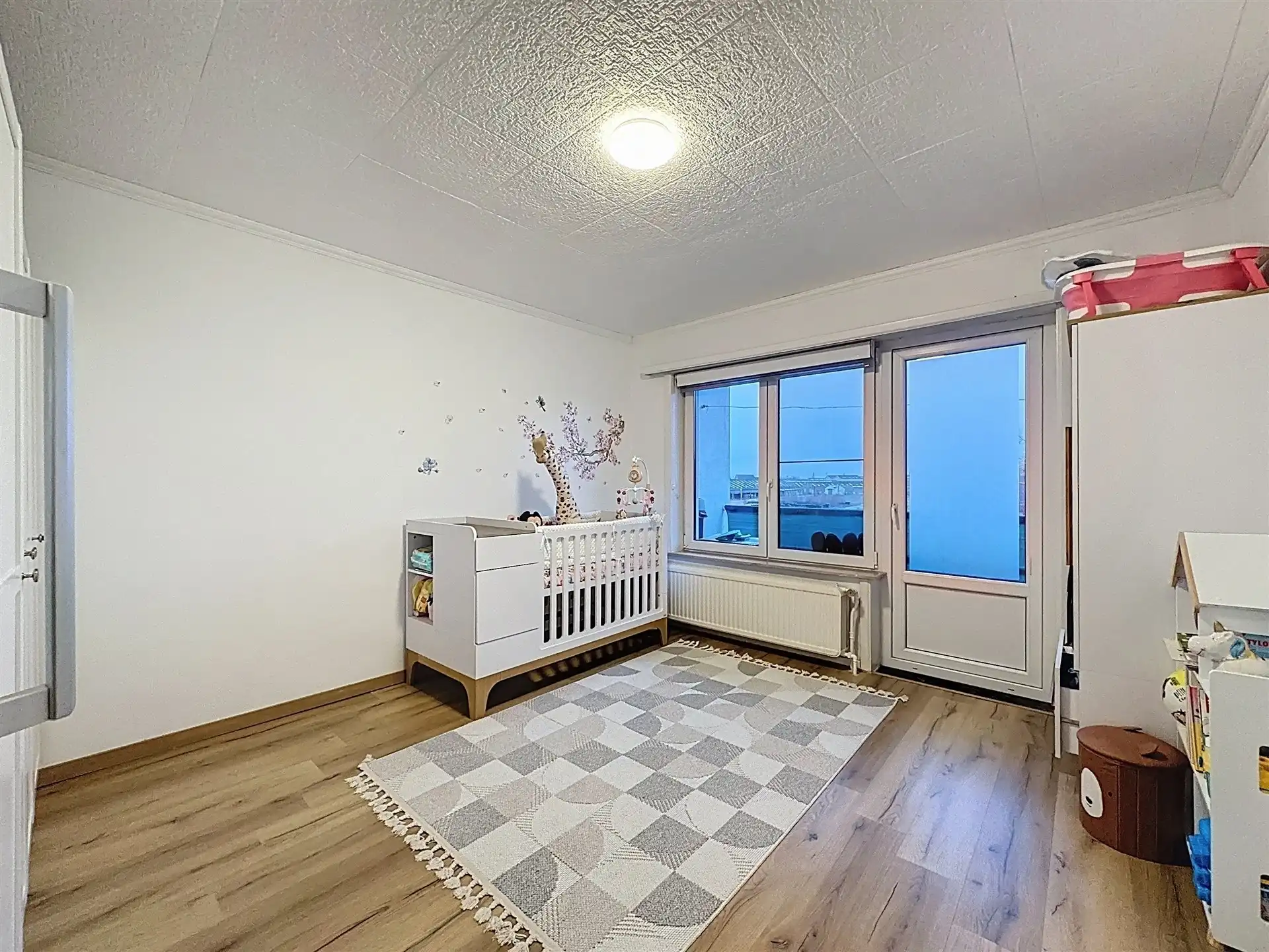 Instapklaar 2 slk- appartement op toplocatie in Sint-Niklaas foto 7