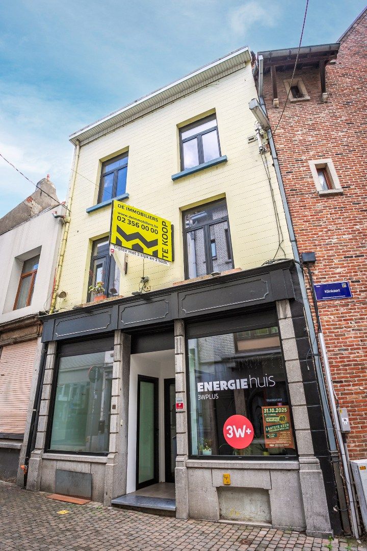 Uniek triplex-appartement in het centrum van Halle foto 19