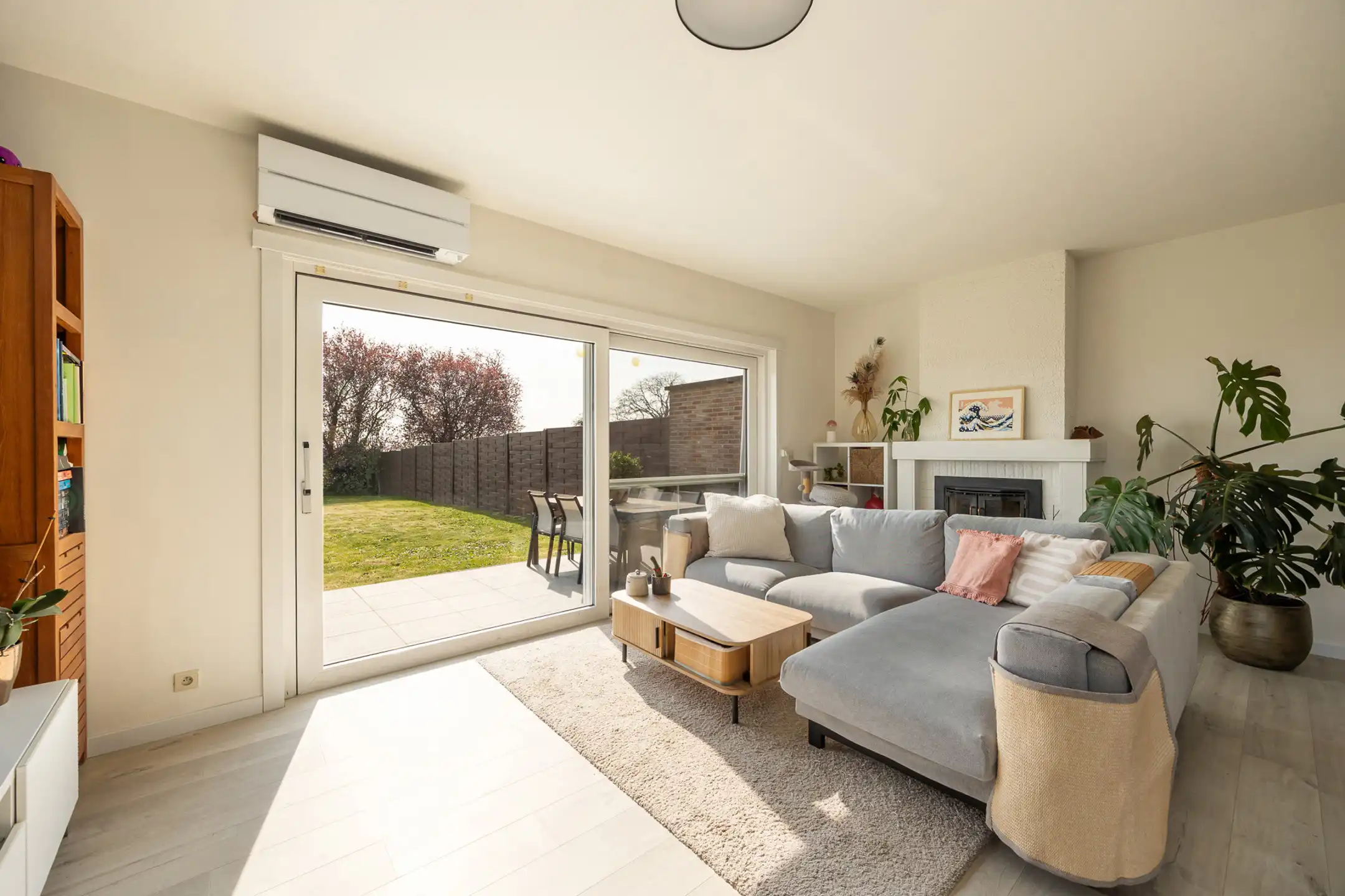 Instapklare halfopen bebouwing met zicht op velden foto 4