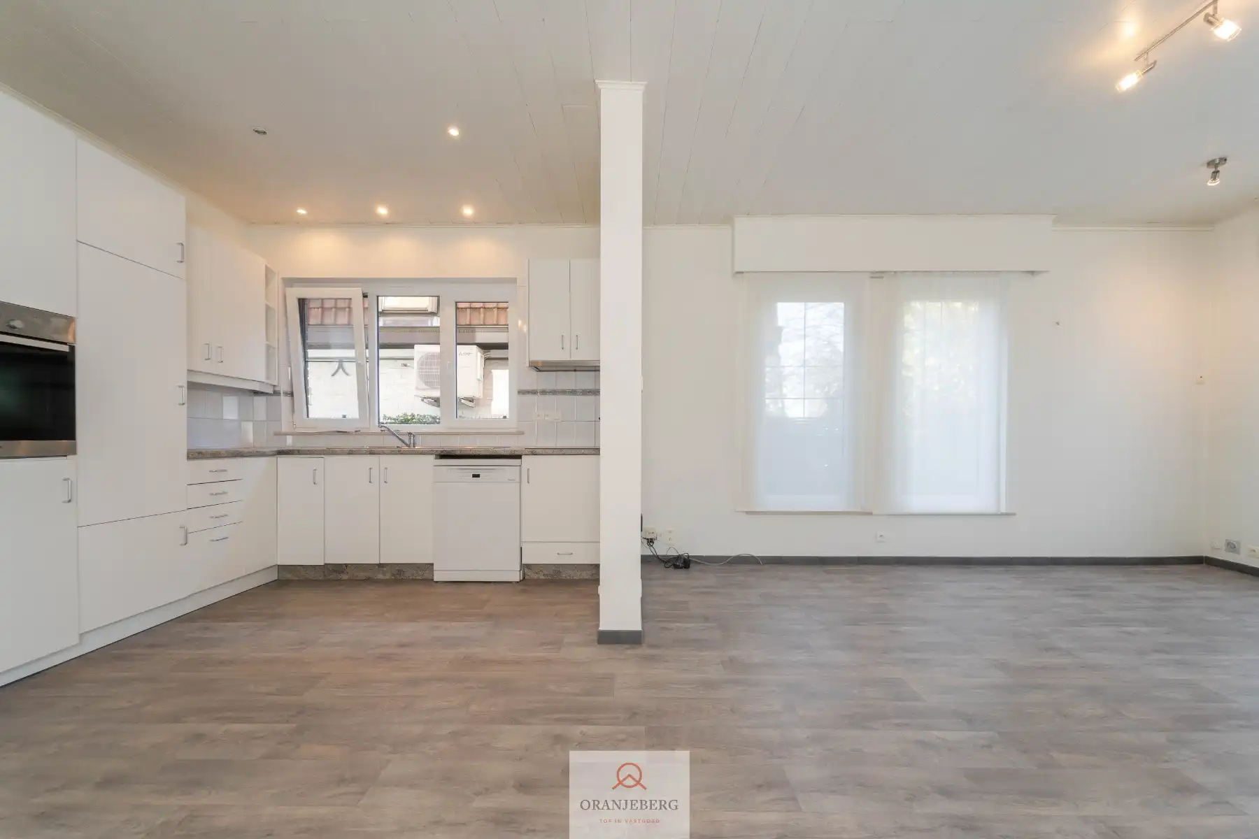 Schitterend gelegen woning met tuin in Mariakerke! foto 14