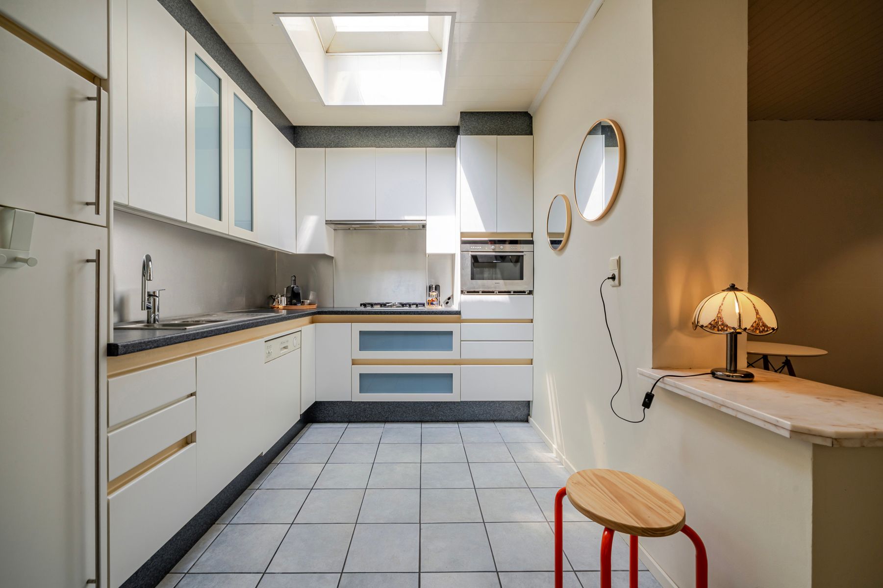 Charmante stadswoning met loods foto 8