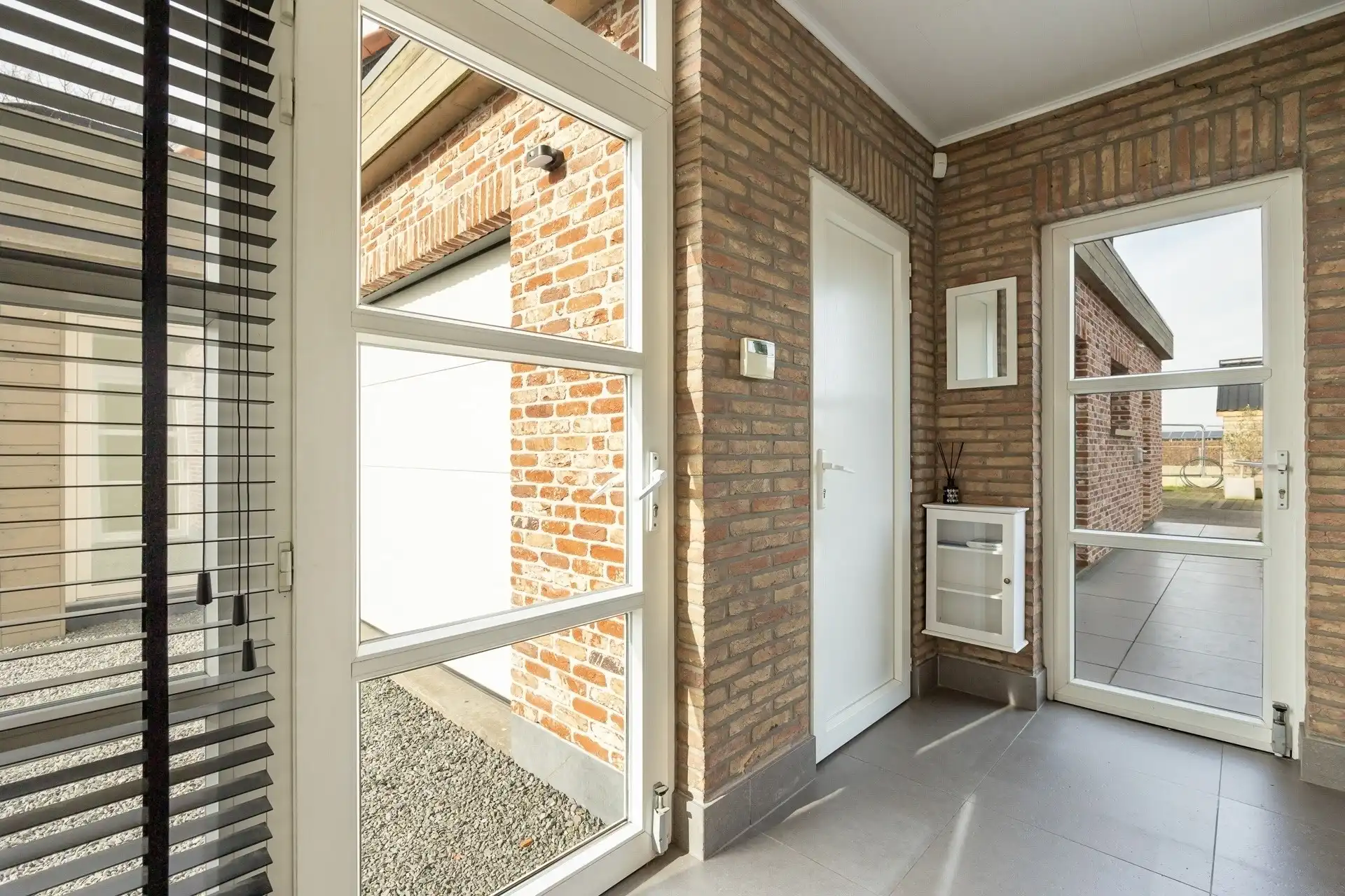 Ruime woning met bijbouw en weide op perceel van 6790 m²  foto 31