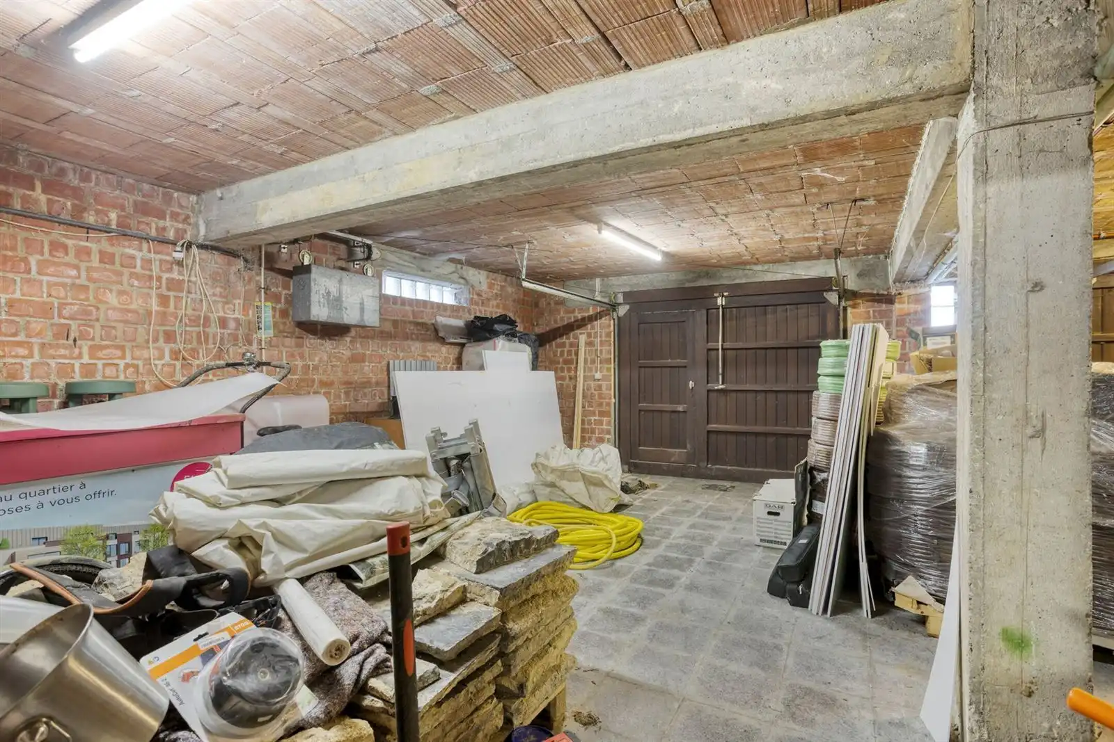 Villa op te frissen in hartje Pajottegem foto 19