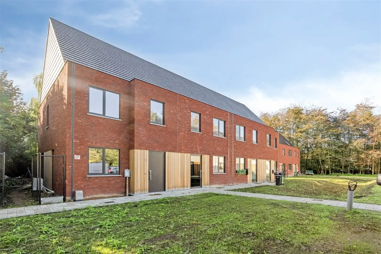 Rustig gelegen, energiezuinige nieuwbouwwoning. foto 2