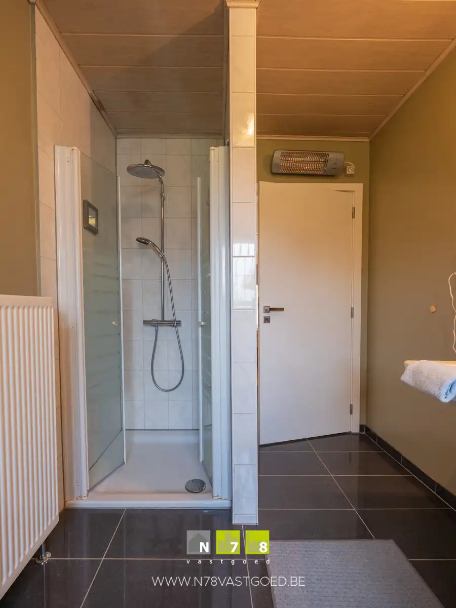 Huis te koop foto 15