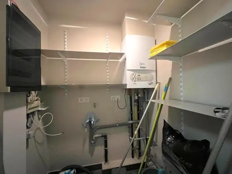 GELIJKVLOERS-APPARTEMENT te CENTRUM TORHOUT foto 4