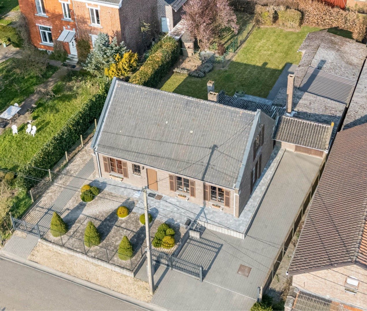 Authentieke vrijstaande karakterwoning met sierlijke uitstraling op 8a 01ca in het mooie landelijke Borgloon foto 29