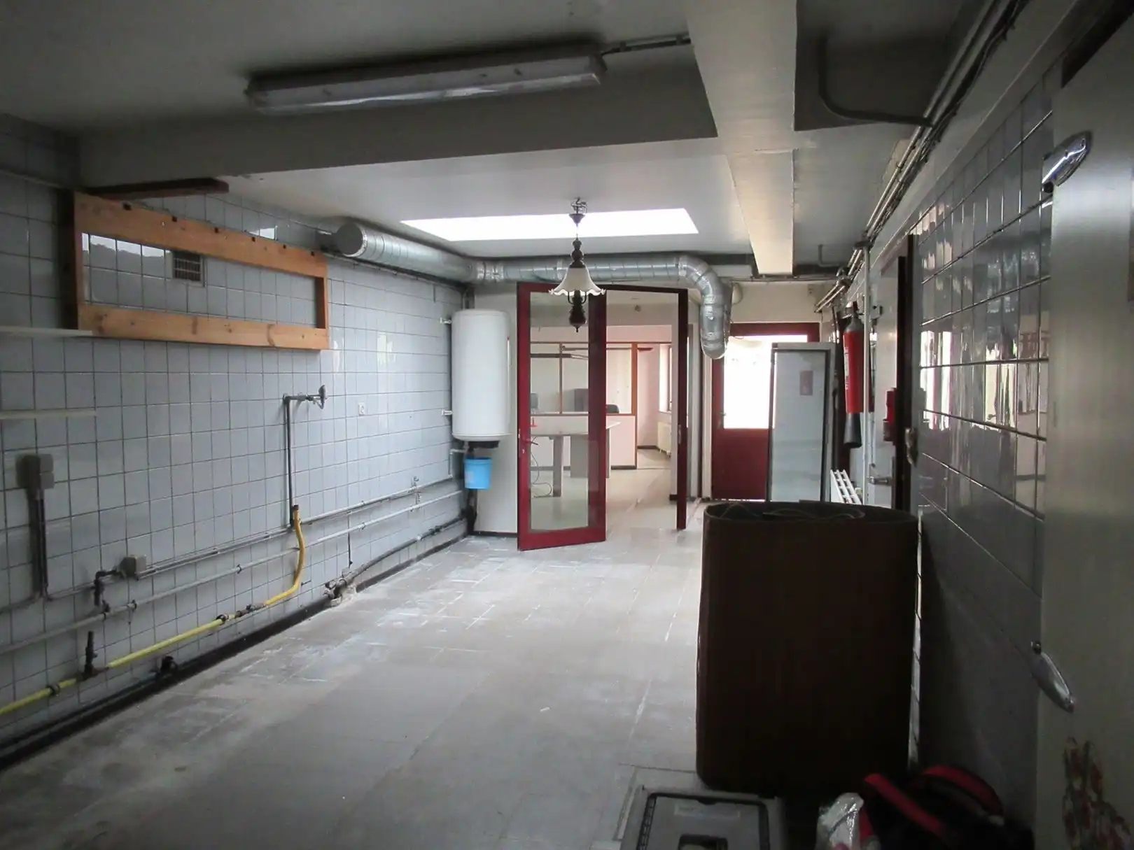 Ruime gerenoveerde woning met 3 slaapkamers in centrum van Sint-Truiden. foto 28