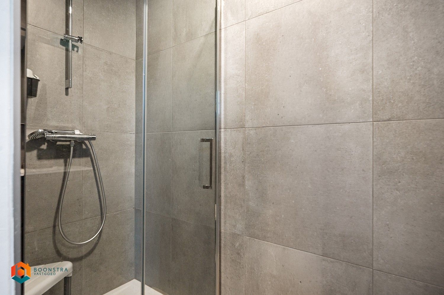 Recent app. met 1 slpkr en ruim terras te Grasheide foto 15