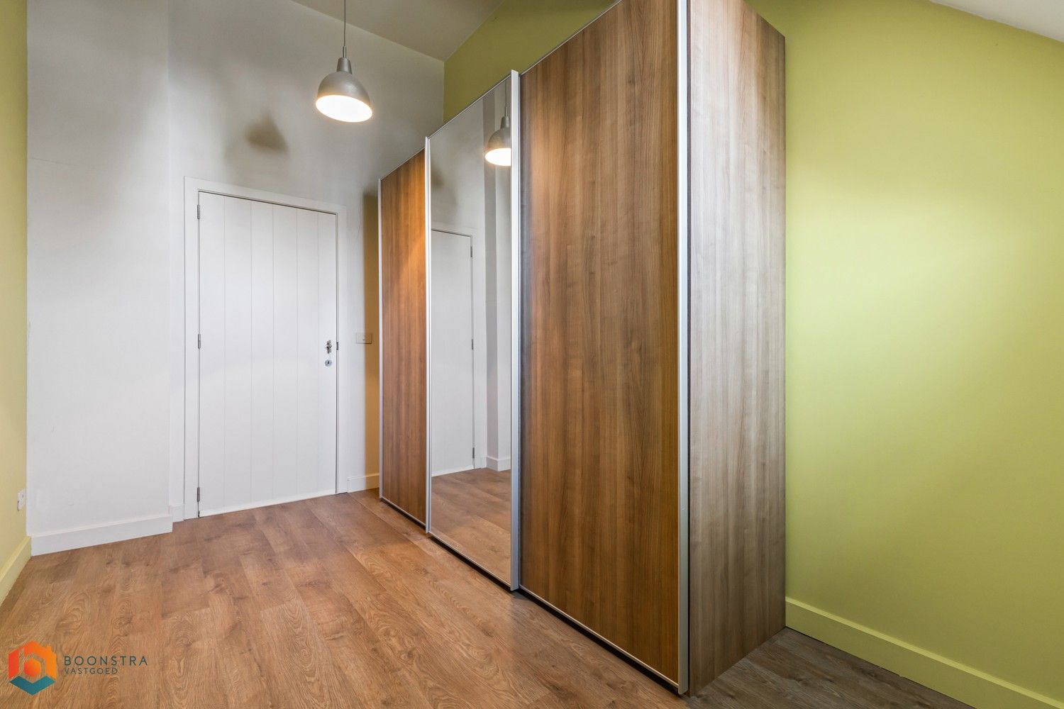 Charmant duplex-appartement met 2 slaapkamers en 2 ondergrondse parkeerplaatsen op rustige locatie in Putte foto 24