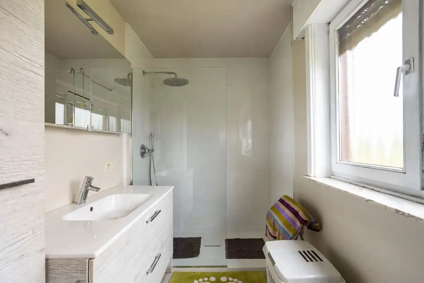 Ruime woning met landelijk uitzicht op een perceel van 1.962 m² in Spiere-Helkijn! foto 10