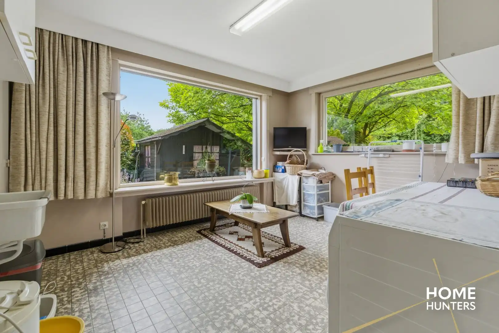 Statige gelijkvloerse villa op  een ruim perceel met 3 slaapkamers op gunstige locatie te Sint -Jan foto 19