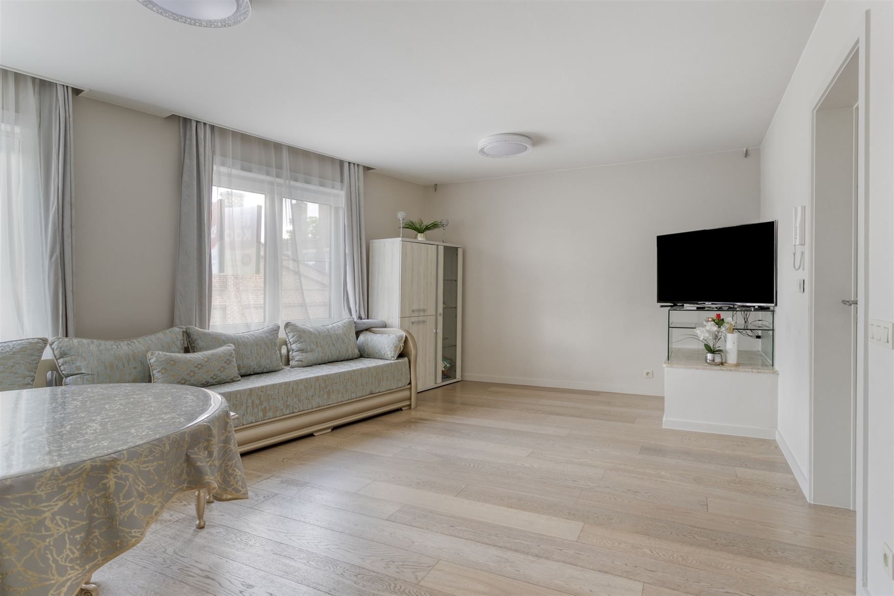 Instapklare woning met garage en conforme elektriciteit. foto 3