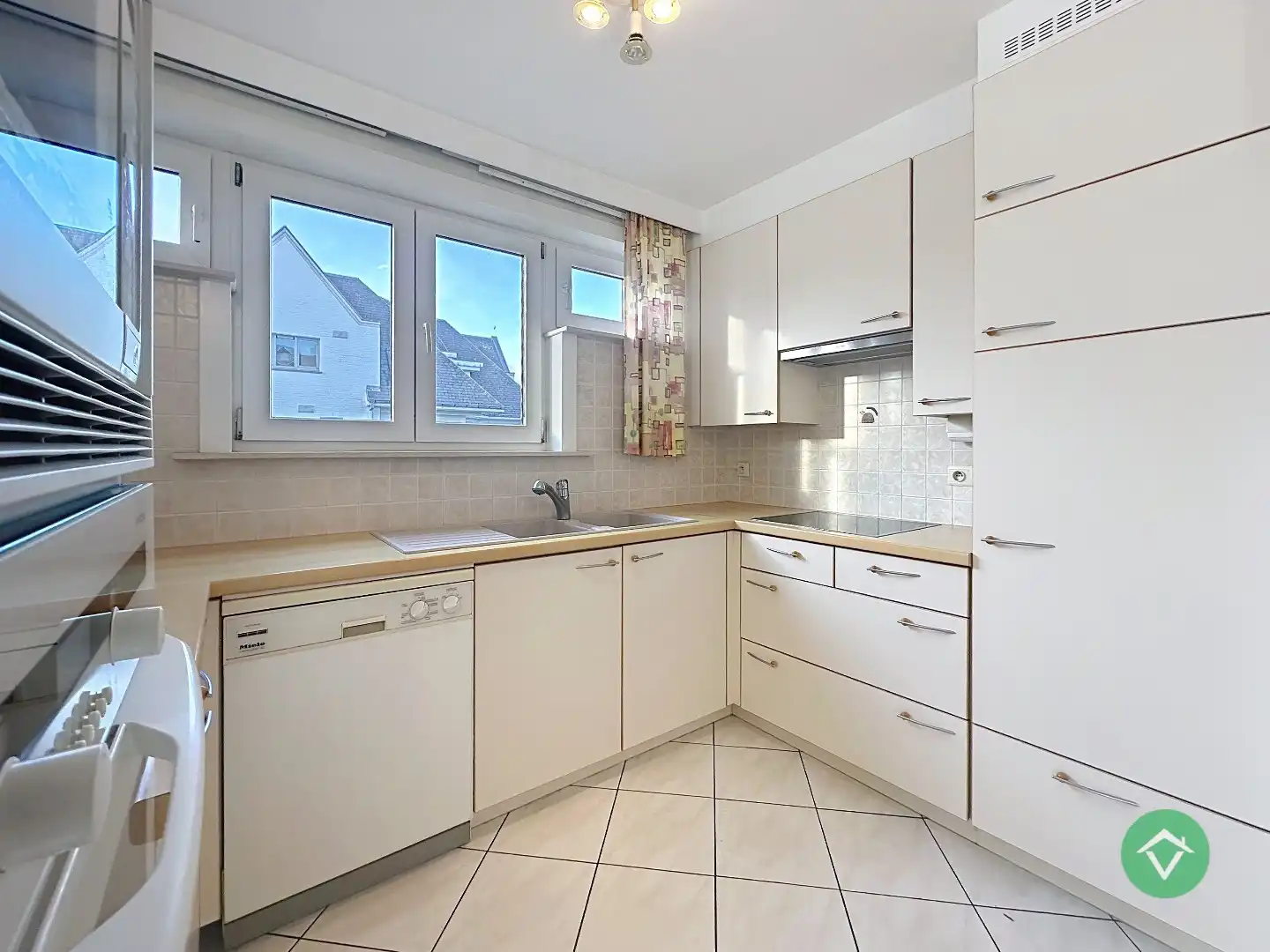 Zonnig 2-slaapkamerappartement op topligging in Middelkerke foto 6