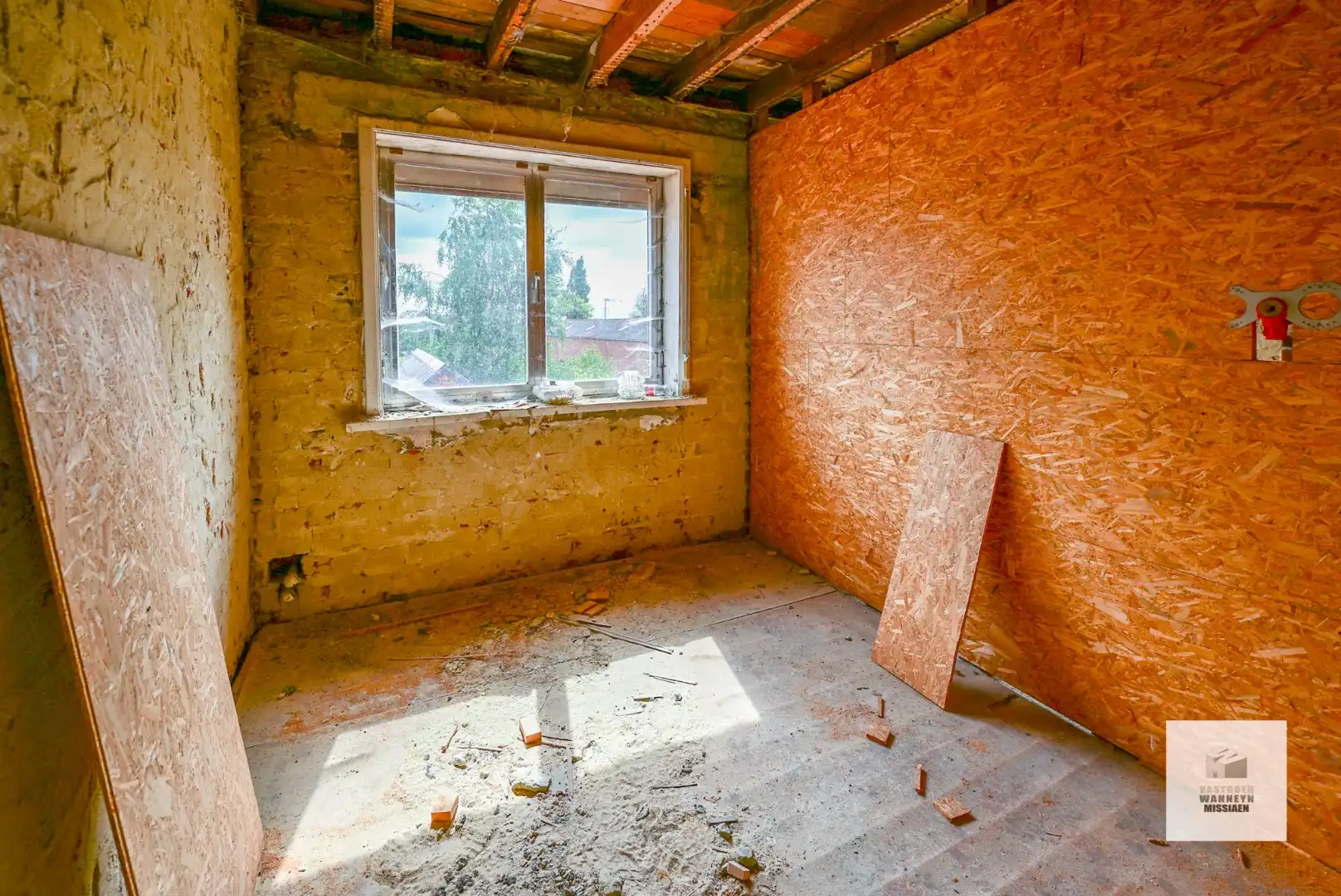 Te renoveren halfopen bebouwing op 1100m2 te Zwevezele foto 20