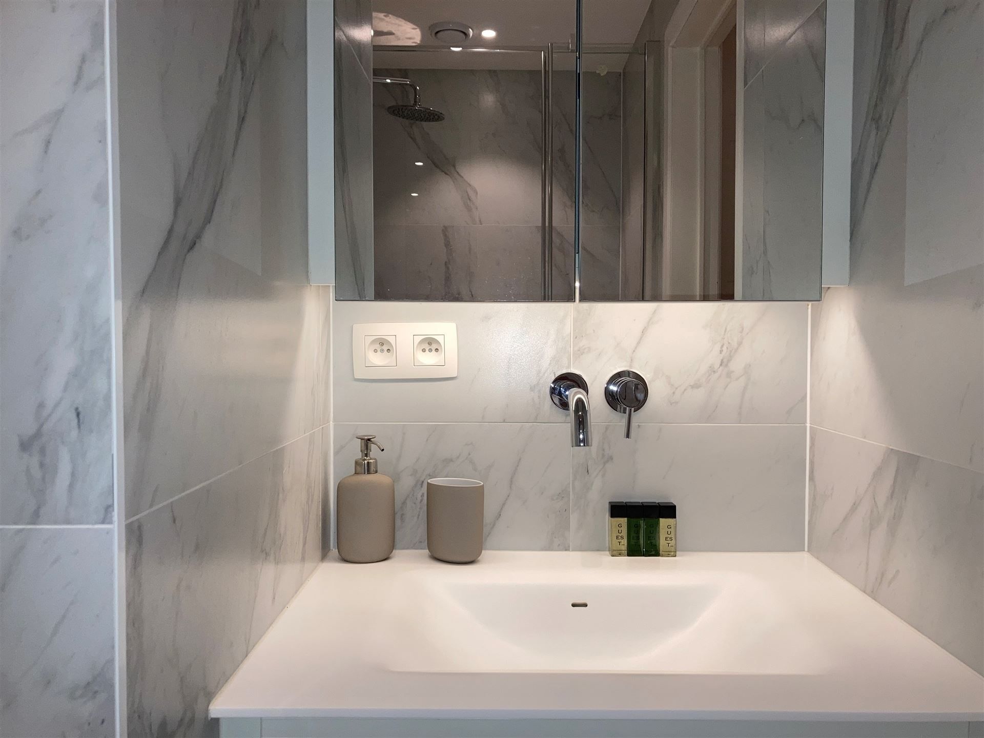 Luxueus 3SK gemeubileerd appartement - Europese wijk foto 17