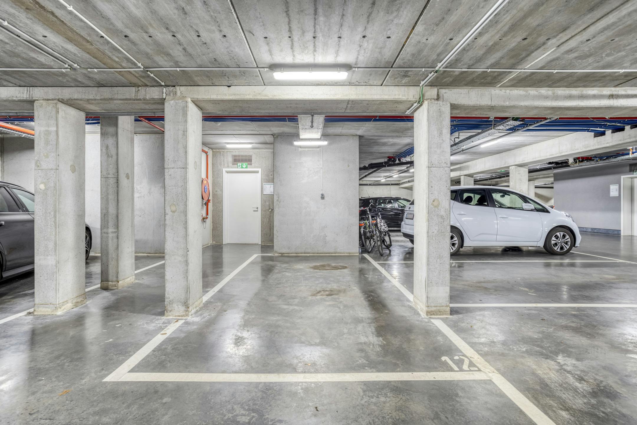 Energiezuinig gelijkvloers appartement met terras in Boom foto 10