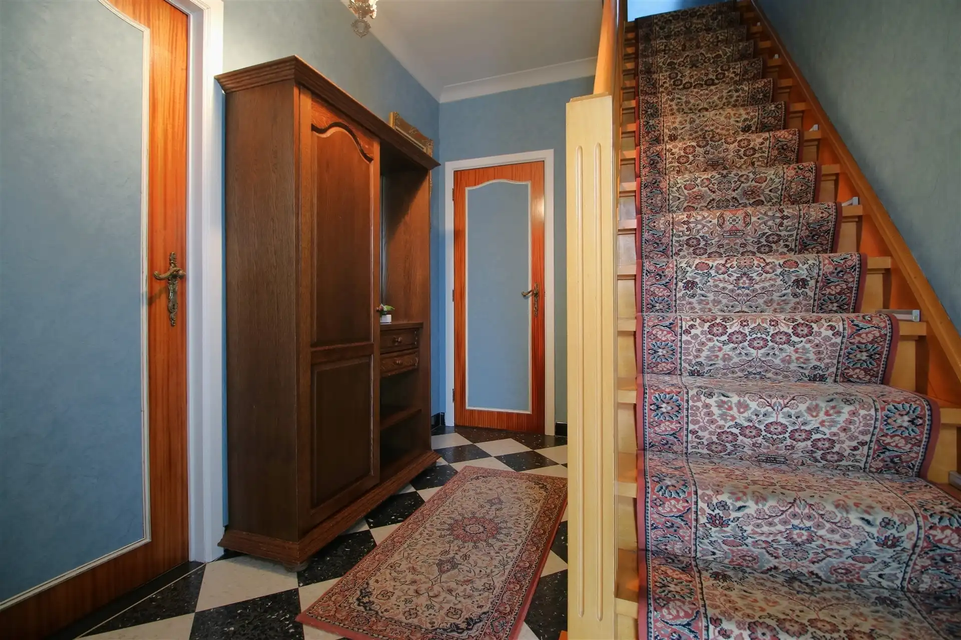 Goed onderhouden HOB met tuin foto 14