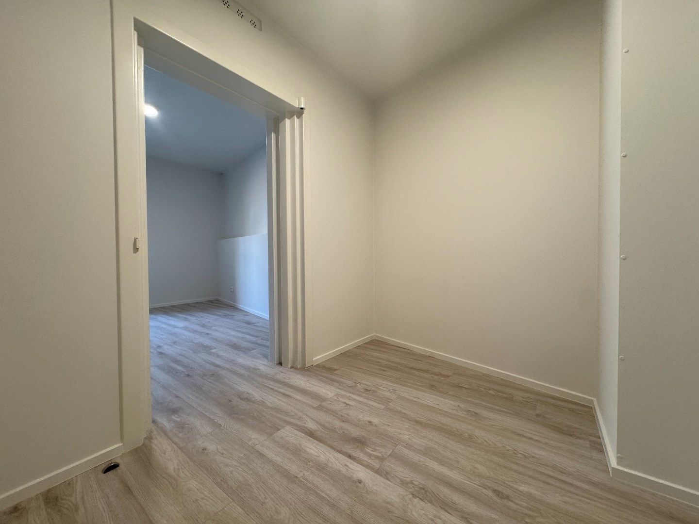 Volledig vernieuwd gelijkvloers-appartement in hartje Opwijk - 2 slpk foto 22
