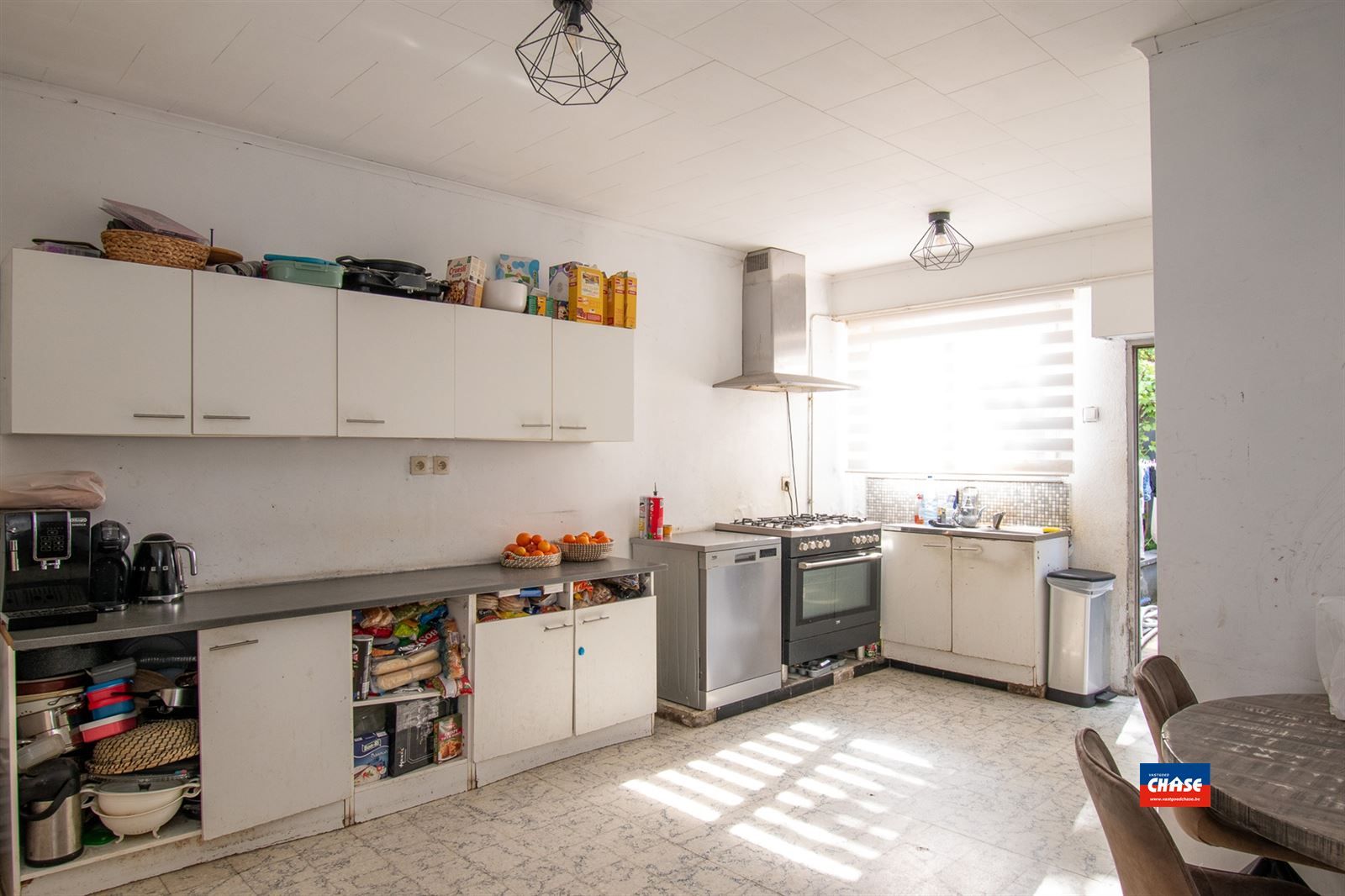 Te renoveren rijwoning met 4 à 5 slaapkamers foto 5