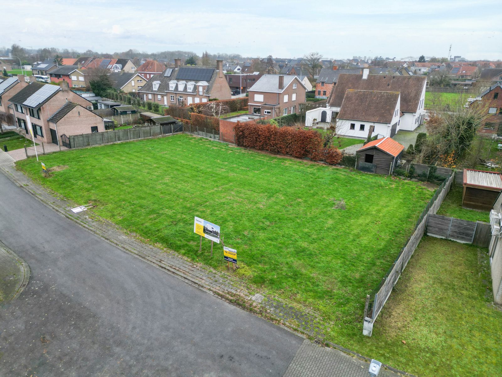Villaperceel in rustige woonbuurt foto 6