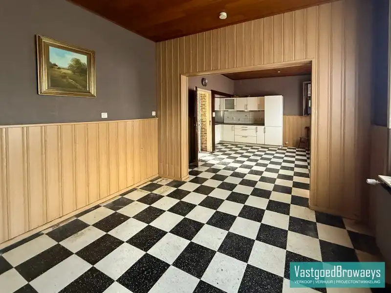 Centraal gelegen basiswoning met tuin en parkeergelegenheid foto 8