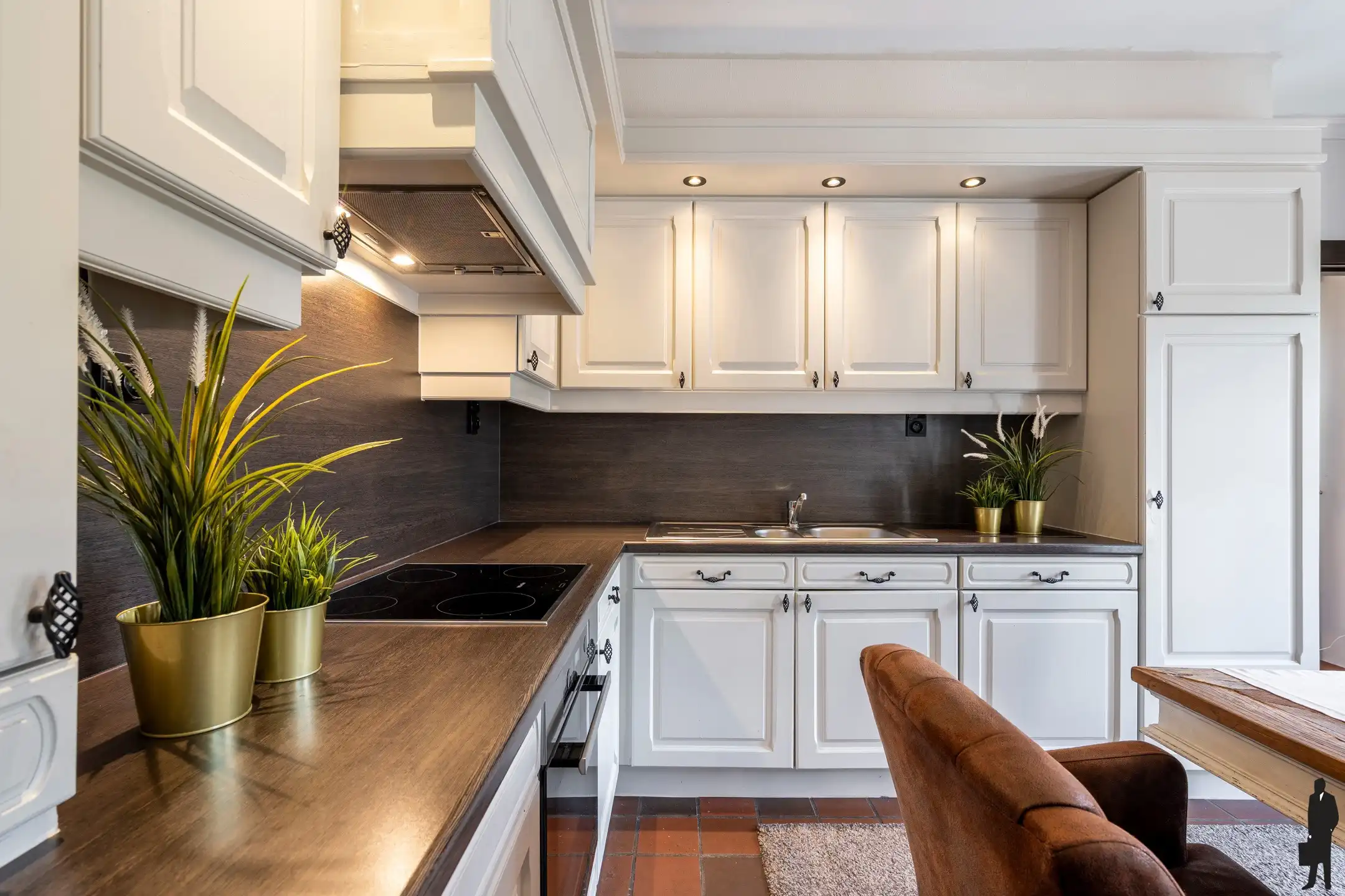 Riante villa met 3 tot 4 slpks. en westtuin op 1.353m² foto 5