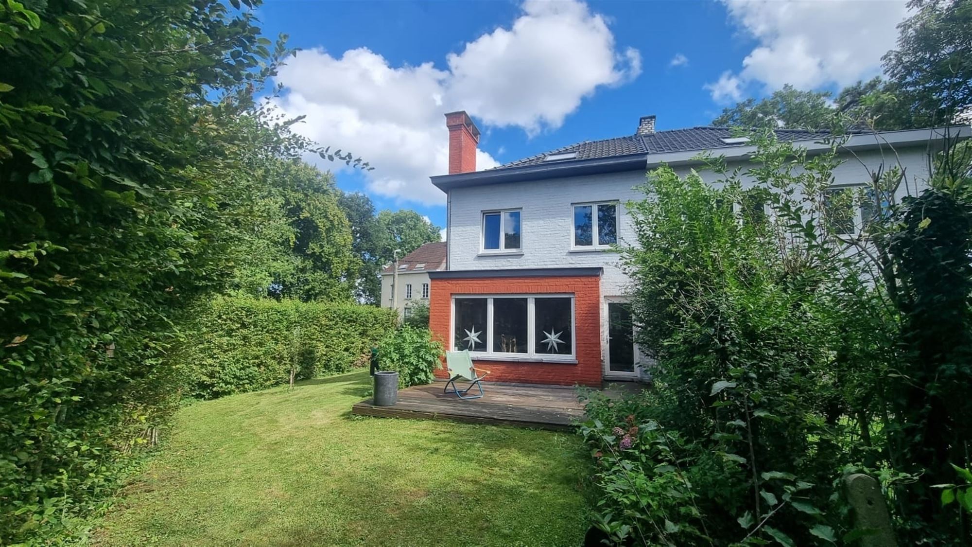 Aangenaam huis met 3 gevels aan de rand van de velden foto 5